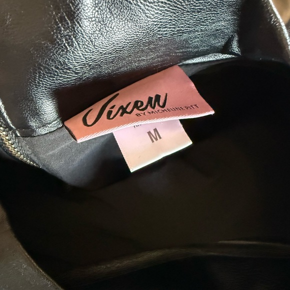 Vixen by Micheline Pitt black vegan leather bad girl skater skirt - medium - Picture 4 of 4